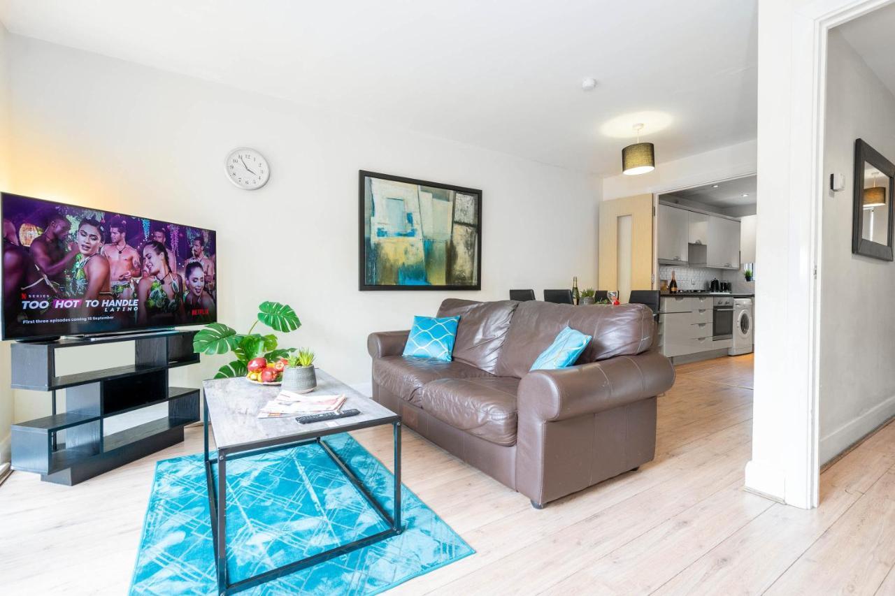 City Centre Townhouse - 3 Bedrooms - Garage - Parking - Top Rated Birmingham Exterior photo
